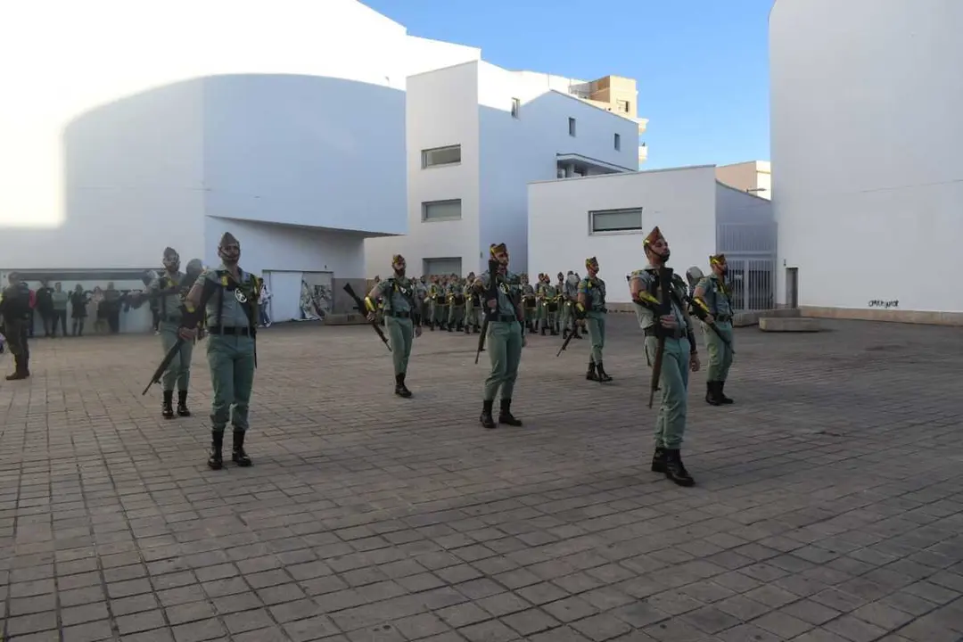 Pasacalles de la Legi&oacute;n - Rafa Baez