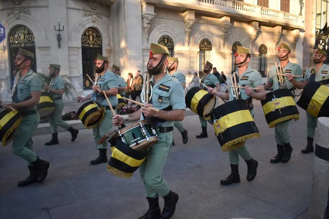 Pasacalles de la Legi&oacute;n - Rafa Baez