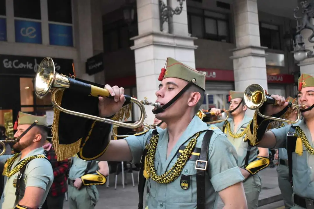 Pasacalles de la Legi&oacute;n - Rafa Baez