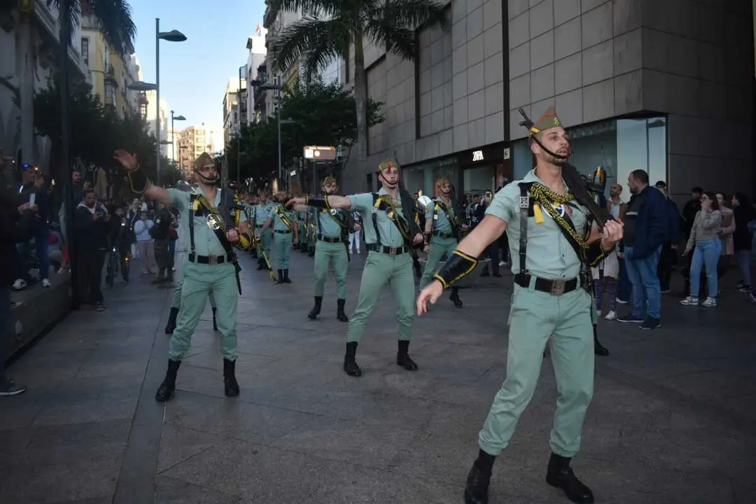 Pasacalles de la Legi&oacute;n - Rafa Baez