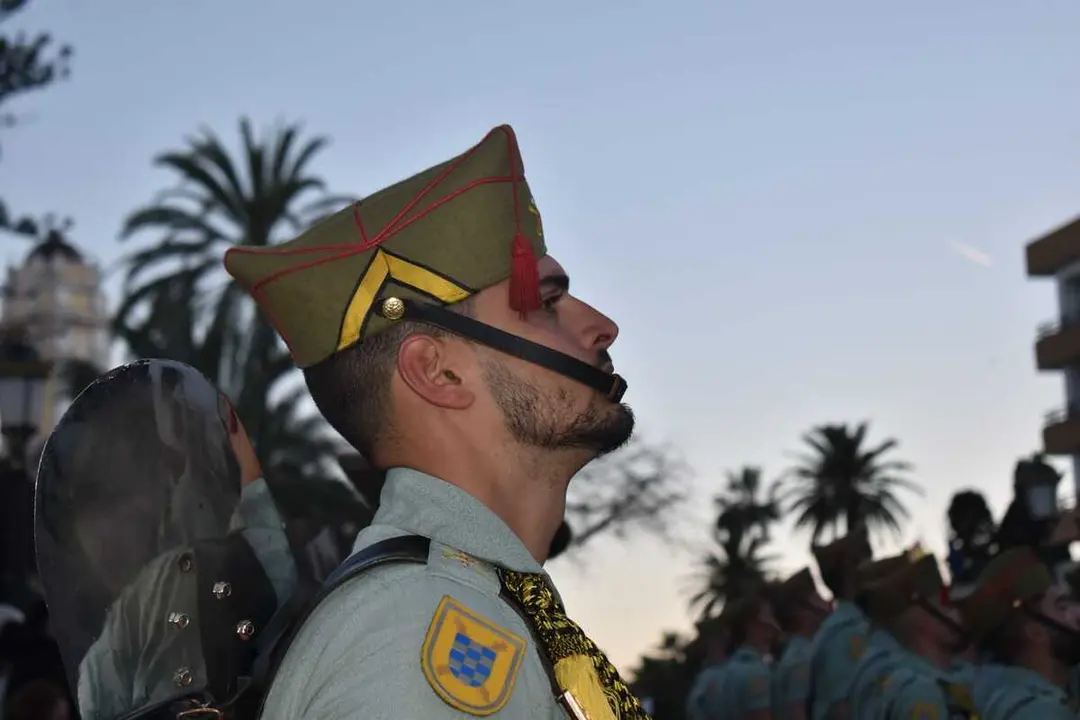 Pasacalles de la Legi&oacute;n - Rafa Baez