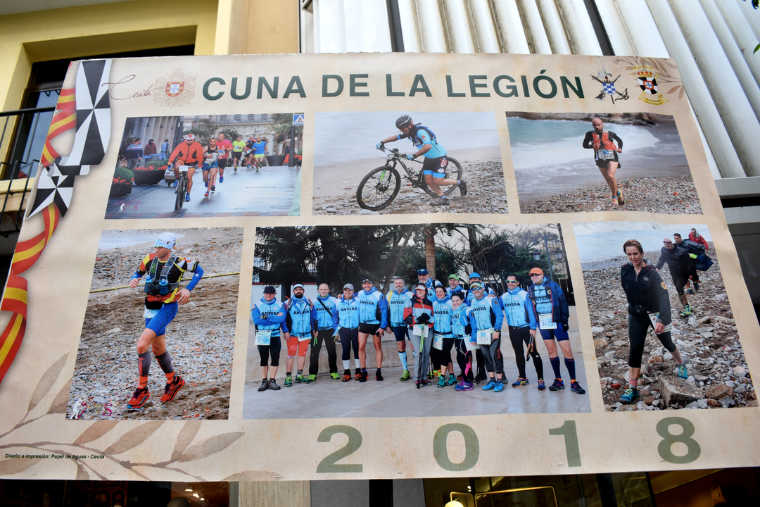 Exposici&oacute;n de la Cuna de la Legi&oacute;n en el Paseo del Revell&iacute;n  (4)