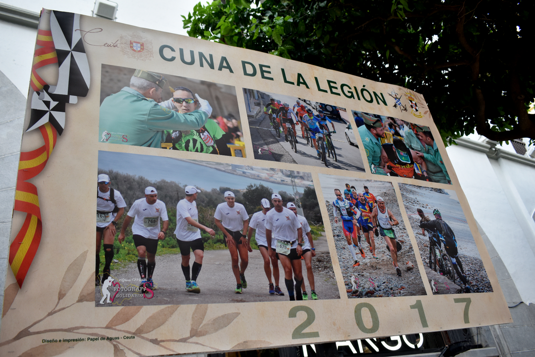 Exposici&oacute;n de la Cuna de la Legi&oacute;n en el Paseo del Revell&iacute;n  (1)