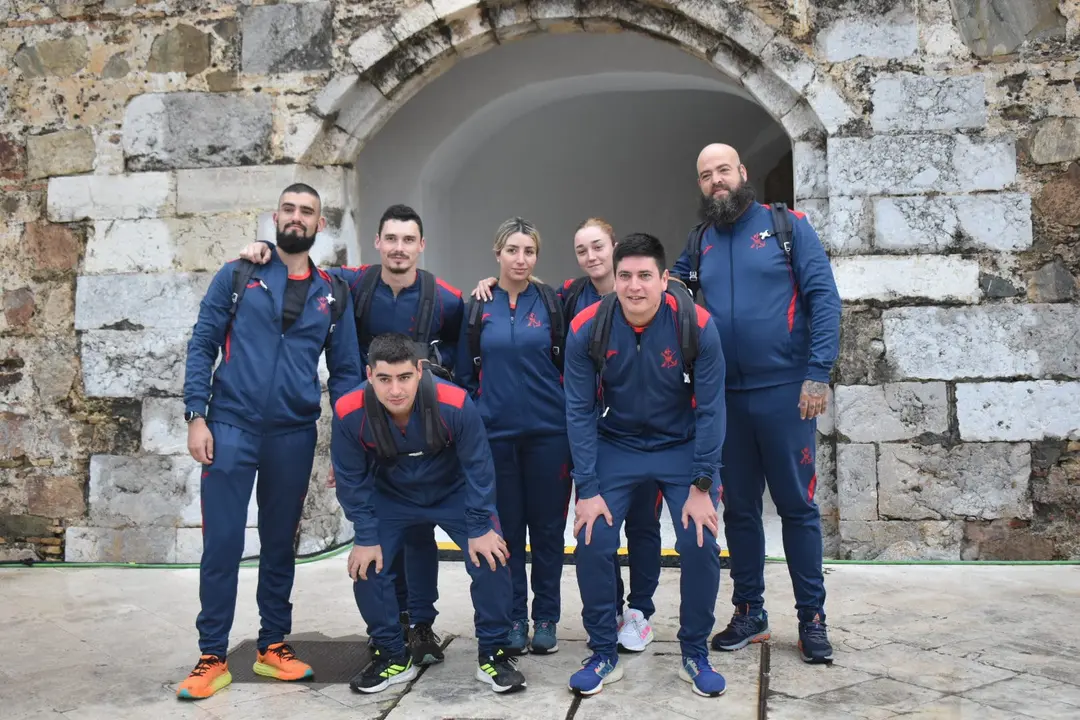 Ambiente previo a la salida de la IX Cuna de la Legi&oacute;n - Rafa B&aacute;ez