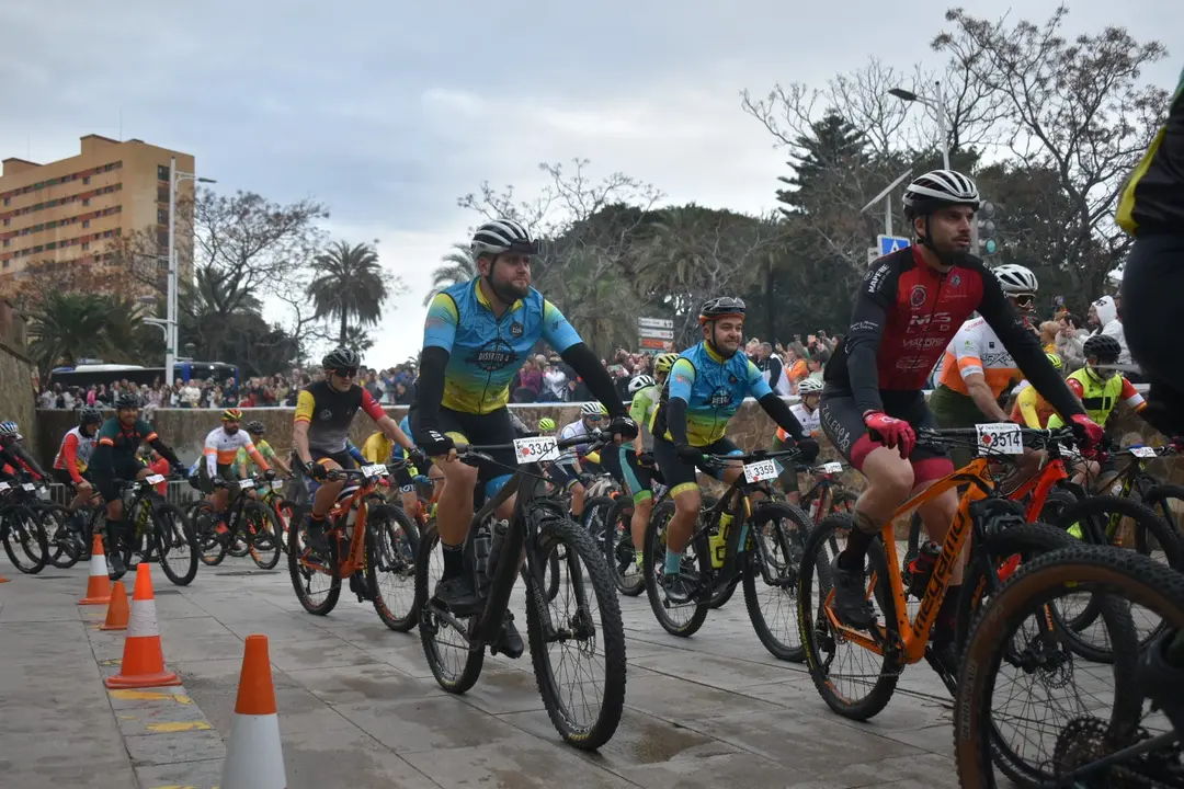 Salida de la IX Cuna de la Legi&oacute;n - Rafa B&aacute;ez