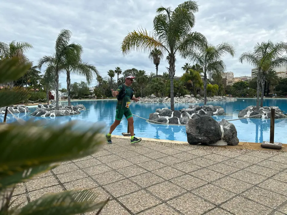 Paso por el Parque Mar&iacute;timo de la Cuna de la Legi&oacute;n / Mohamed Ettouileb
