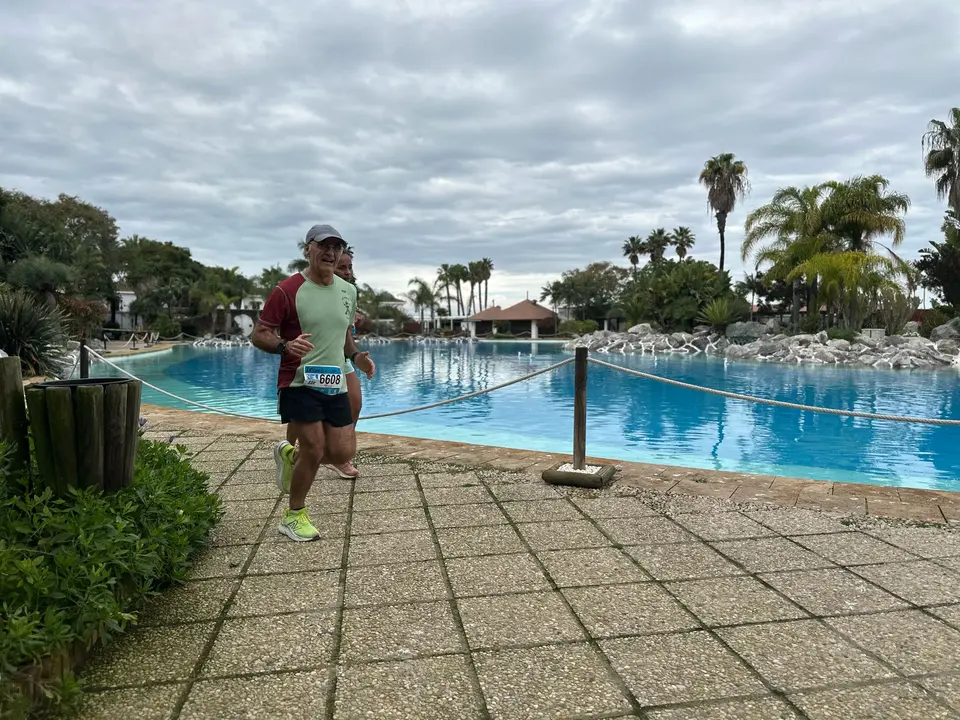 Paso por el Parque Mar&iacute;timo de la Cuna de la Legi&oacute;n / Mohamed Ettouileb