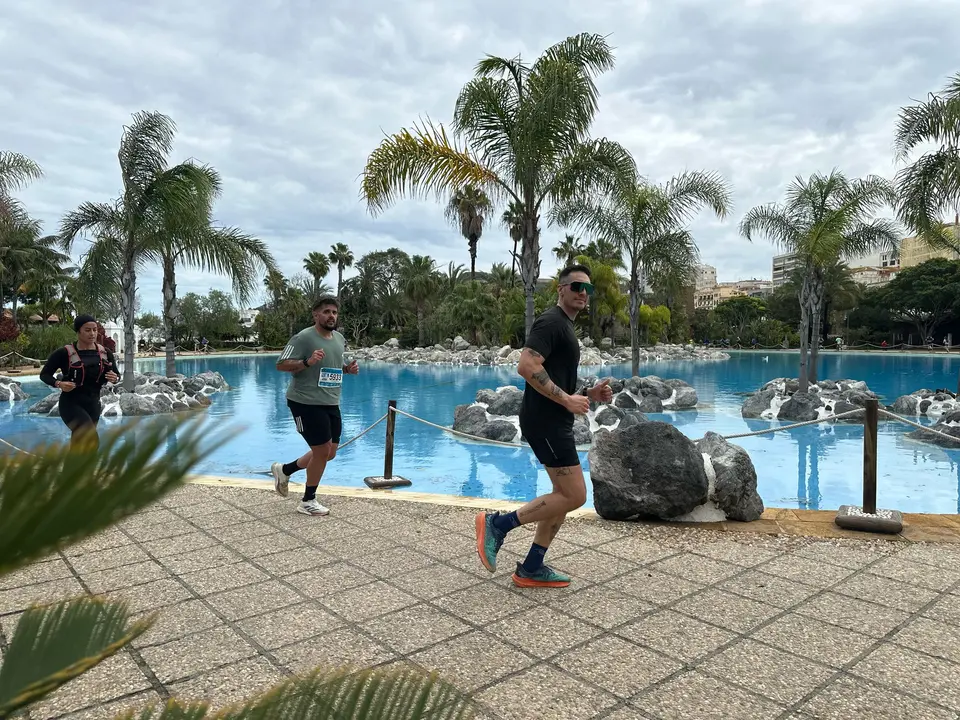 Paso por el Parque Mar&iacute;timo de la Cuna de la Legi&oacute;n / Mohamed Ettouileb