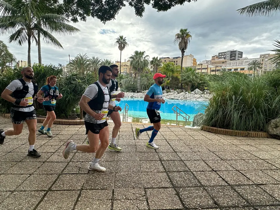 Paso por el Parque Mar&iacute;timo de la Cuna de la Legi&oacute;n / Mohamed Ettouileb