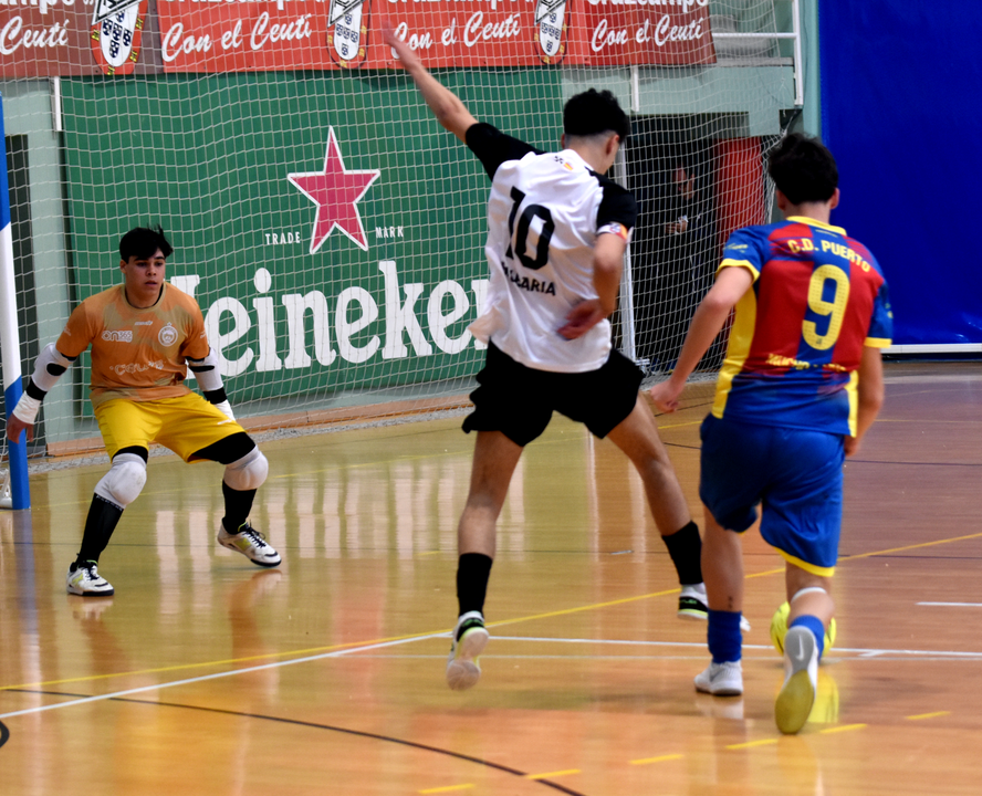 Derbi caballa en la Divisi&oacute;n de Honor Juvenil entre el Deportivo Ceut&iacute; y el CD Puerto (20)