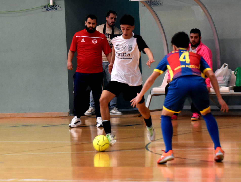 Derbi caballa en la Divisi&oacute;n de Honor Juvenil entre el Deportivo Ceut&iacute; y el CD Puerto (19)