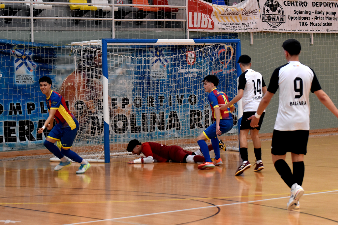 Derbi caballa en la Divisi&oacute;n de Honor Juvenil entre el Deportivo Ceut&iacute; y el CD Puerto (14)