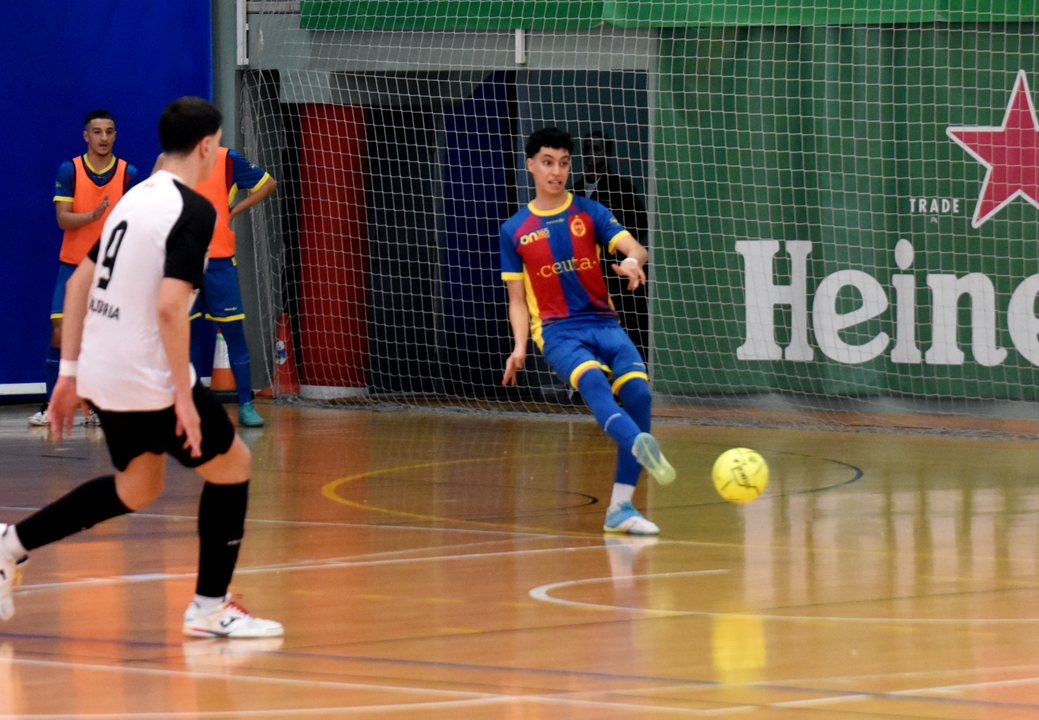 Derbi caballa en la Divisi&oacute;n de Honor Juvenil entre el Deportivo Ceut&iacute; y el CD Puerto (10)