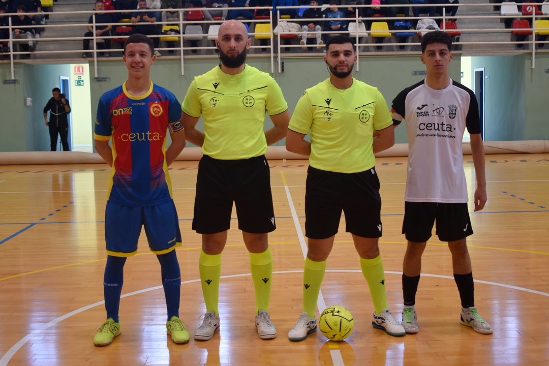 Derbi caballa en la Divisi&oacute;n de Honor Juvenil entre el Deportivo Ceut&iacute; y el CD Puerto (7)