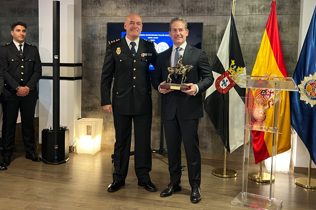 Acto de reconocimiento por el Bicentenario de la Polic&iacute;a Nacional
