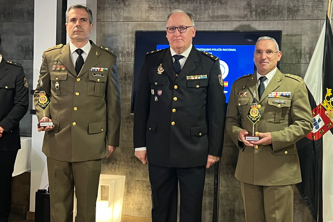 Acto de reconocimiento por el Bicentenario de la Polic&iacute;a Nacional