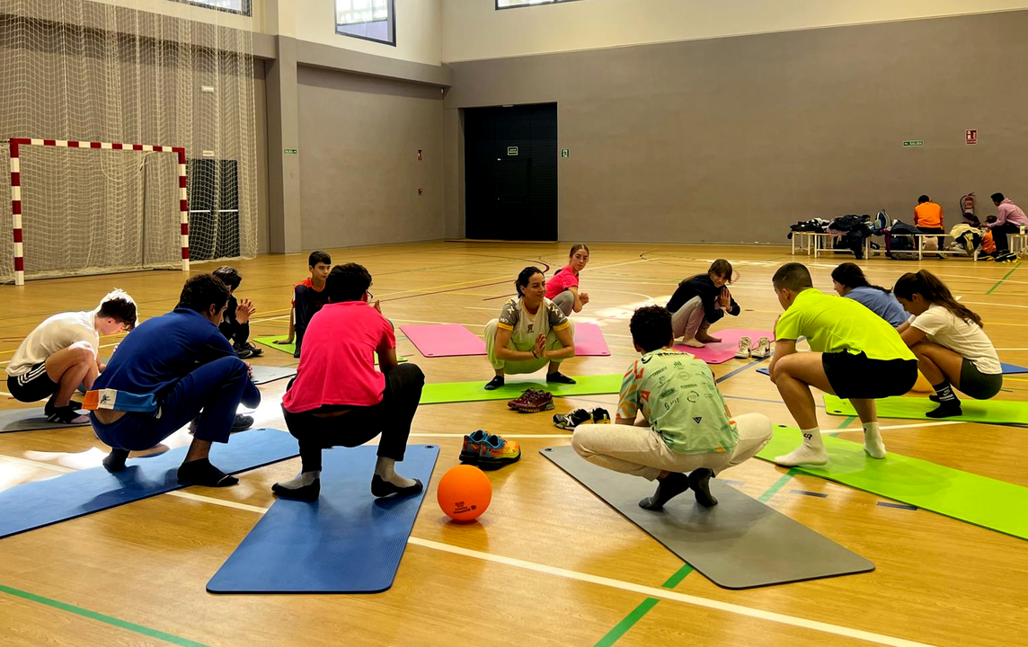 Actividad de la Federaci&oacute;n de Deporte de Monta&ntilde;a y Escalada en el D&iacute;az-Flor (14)