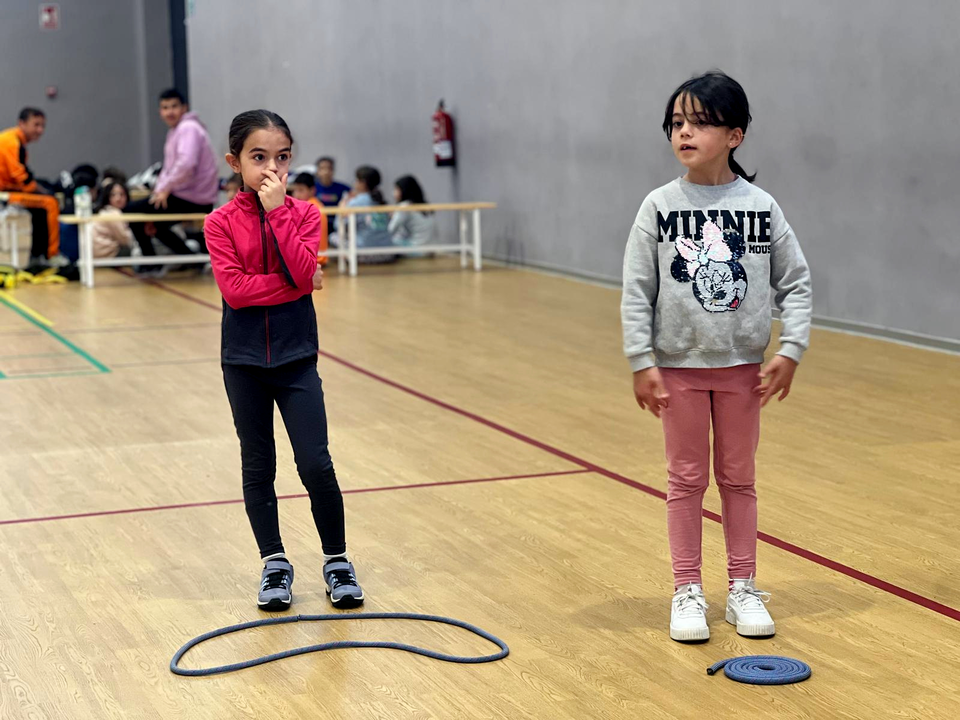 Actividad de la Federaci&oacute;n de Deporte de Monta&ntilde;a y Escalada en el D&iacute;az-Flor (11)