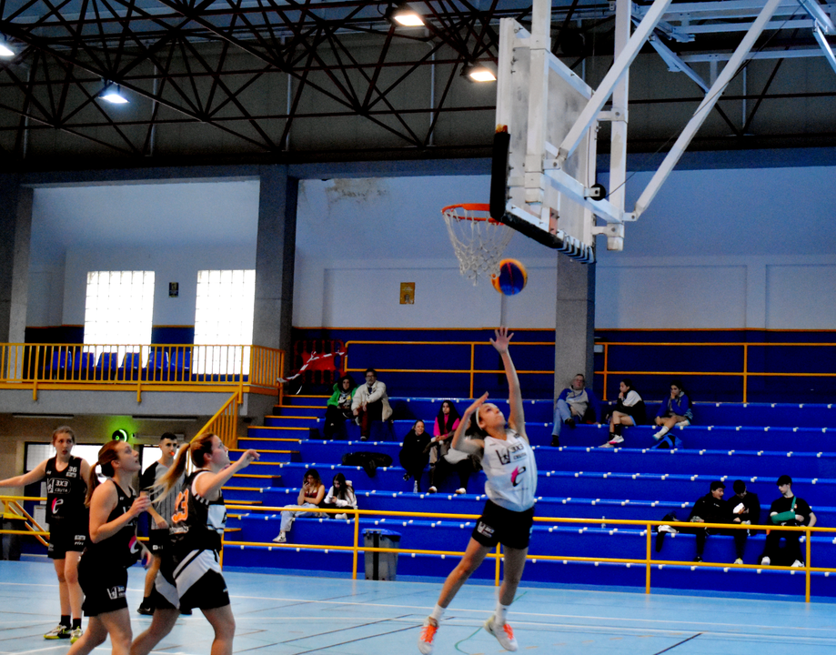 Jornada de Baloncesto 3x3 organizada por la Federaci&oacute;n de Baloncesto de Ceuta (20)