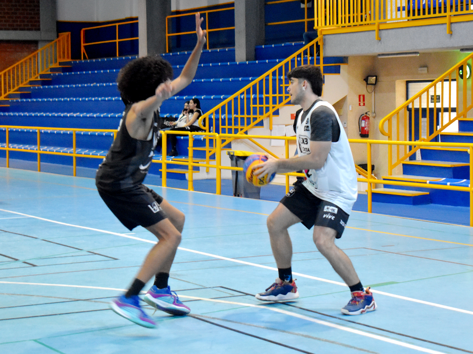 Jornada de Baloncesto 3x3 organizada por la Federaci&oacute;n de Baloncesto de Ceuta (22)