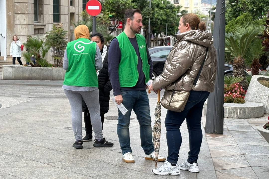 Campa&ntilde;a de concienciaci&oacute;n y cribado de c&aacute;ncer de colon / Alma Palomino
