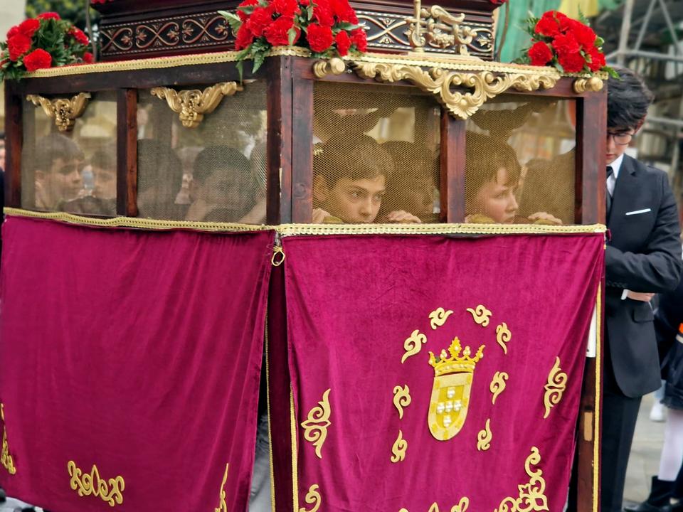 Procesi&oacute;n de Los Ni&ntilde;os del Colegio San Agust&iacute;n  / Laura Ortiz
