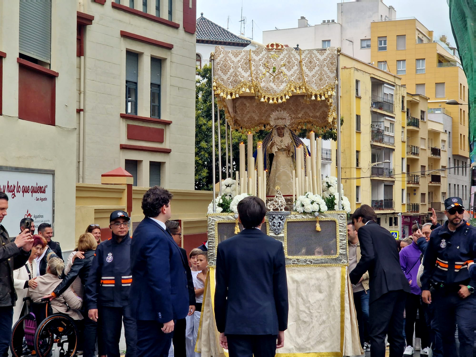 Procesi&oacute;n de Los Ni&ntilde;os del Colegio San Agust&iacute;n  (1)