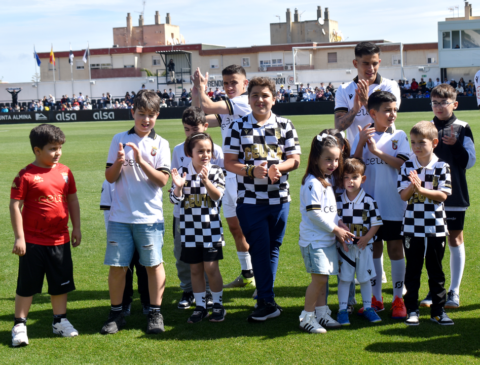 Encuentro entre la AD Ceuta FC y el CD Alcoyano (12)