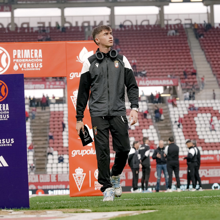 Encuentro entre el Real Murcia y la AD Ceuta FC (3)