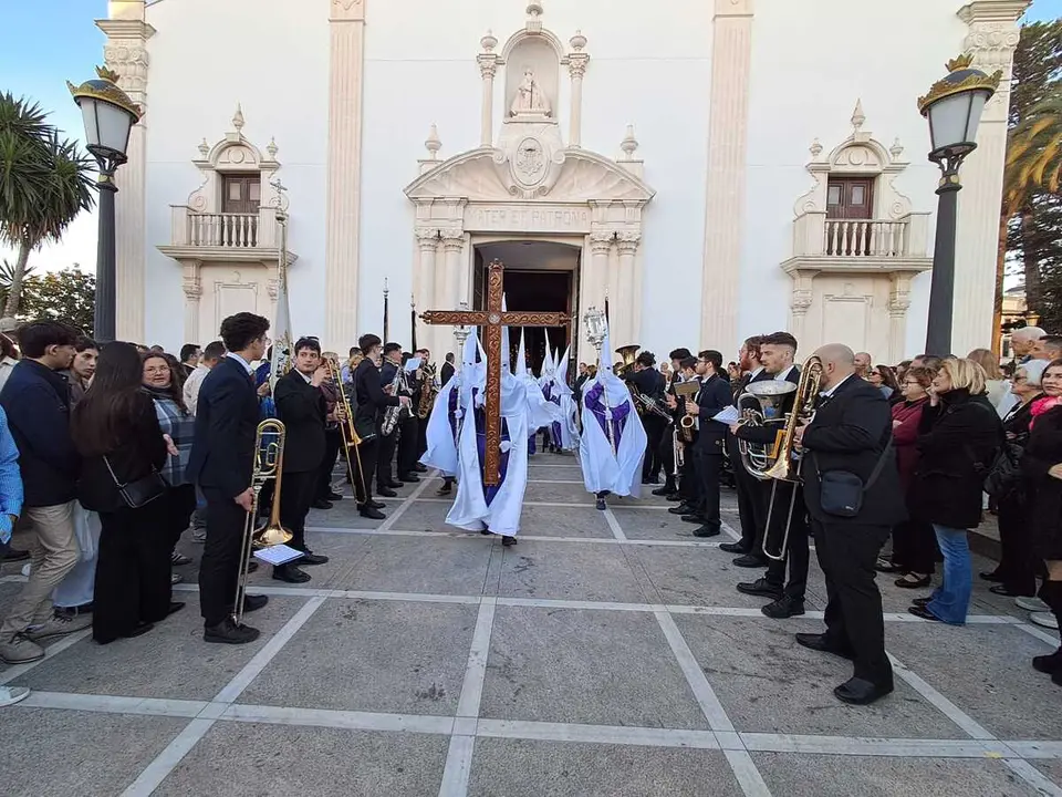 La Expiraci&oacute;n - C&eacute;sar Mart&iacute;n
