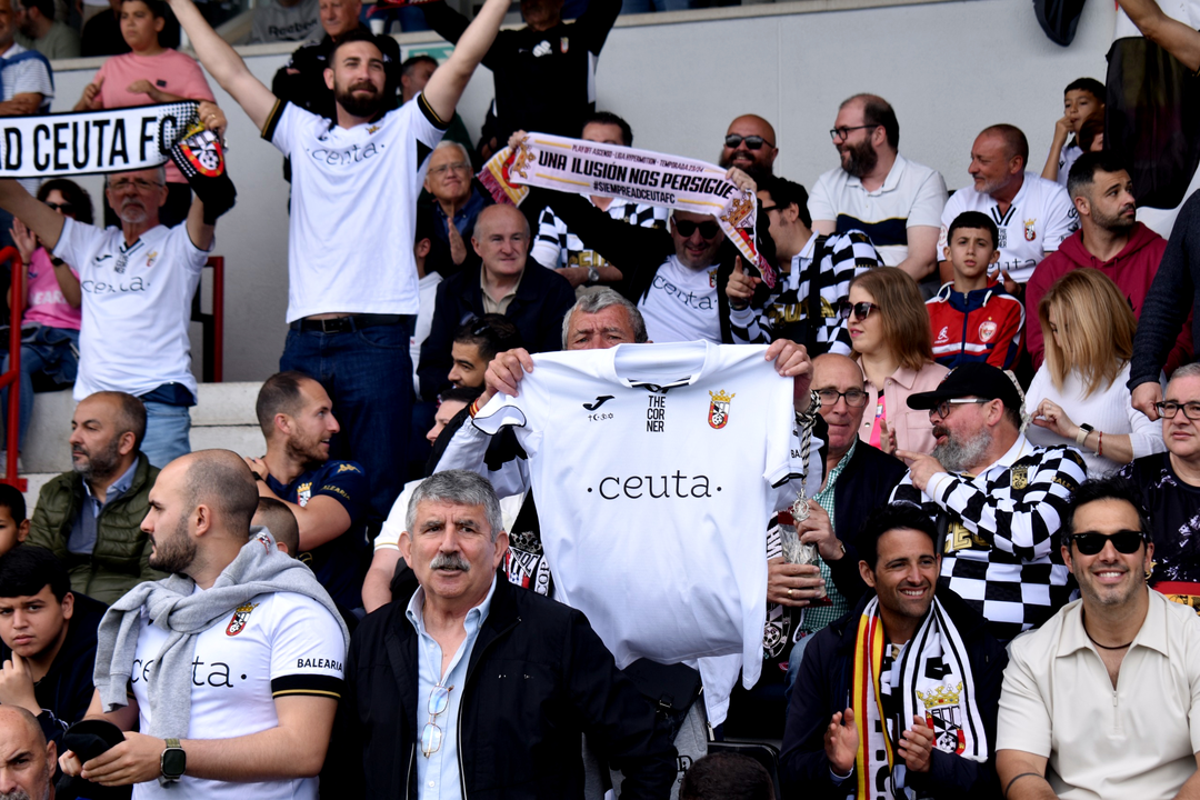 Encuentro entre la AD Ceuta FC y el M&eacute;rida  (26)