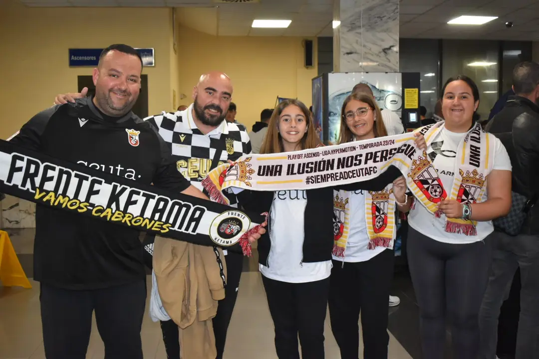 Preparativos para recibir a la AD Ceuta FC / Rafa B&aacute;ez