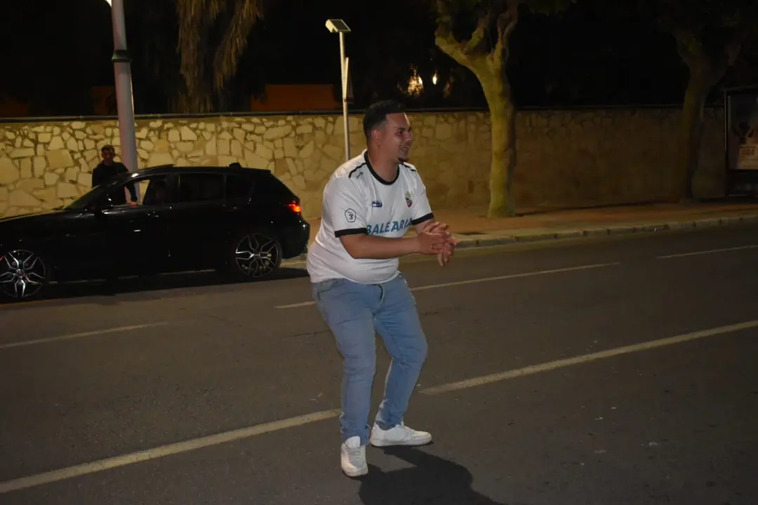 Preparativos para recibir a la AD Ceuta FC / Rafa B&aacute;ez