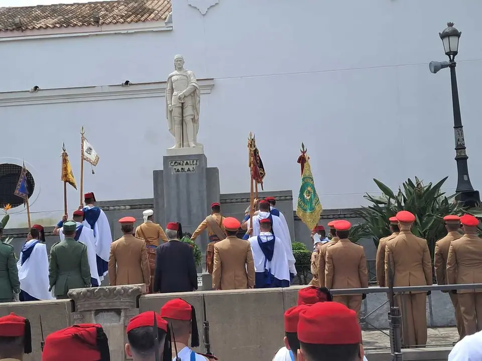 CIII Homenaje a Gonz&aacute;lez Tablas / C&eacute;sar Mart&iacute;n