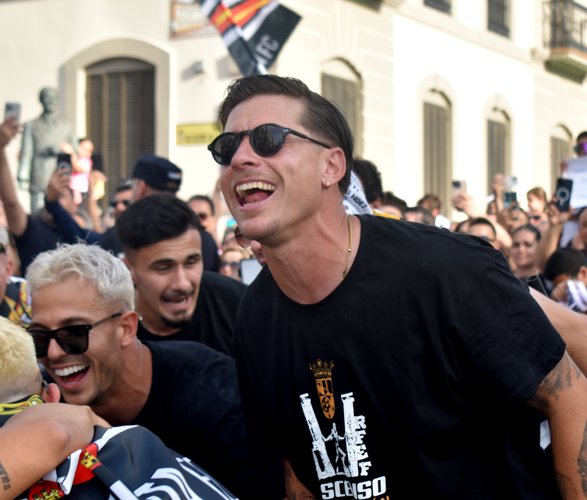 Fiesta del ascenso de la AD Ceuta FC en el centro de la ciudad 