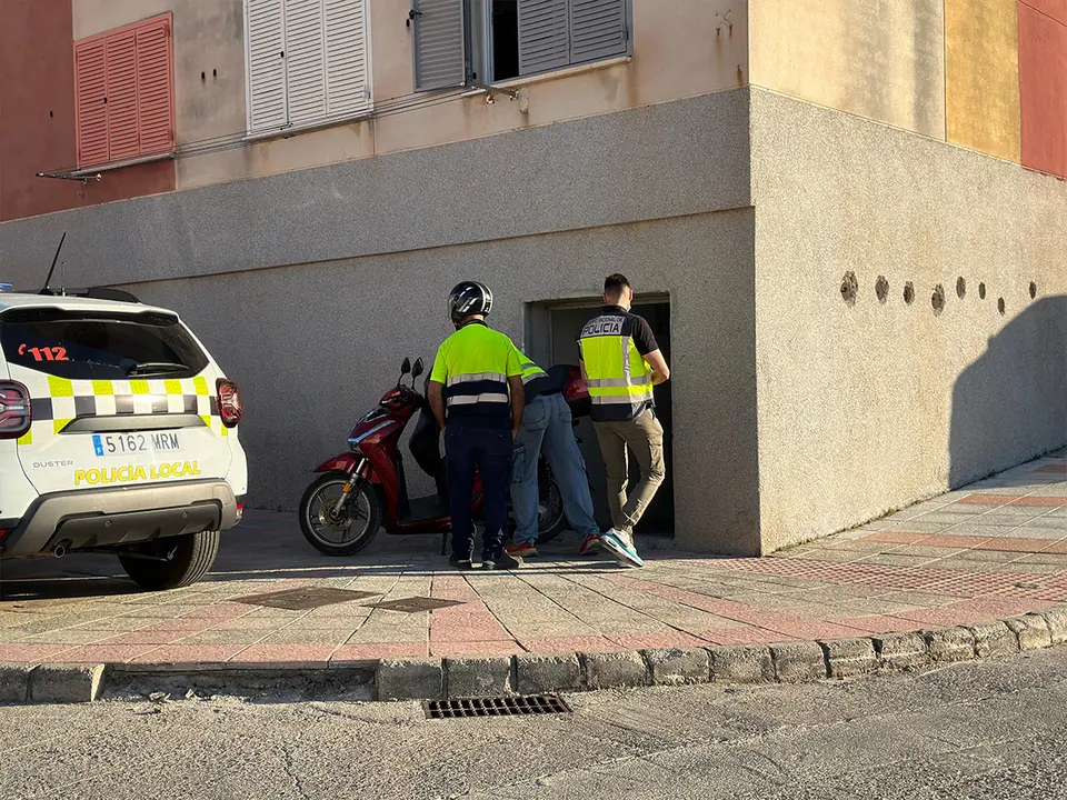 Operaci&oacute;n de la UCRIF en Loma Colmenar