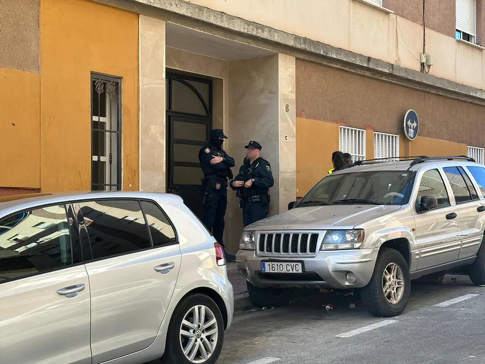 Operaci&oacute;n de la UCRIF en La Reina / Mohamed Ettouileb