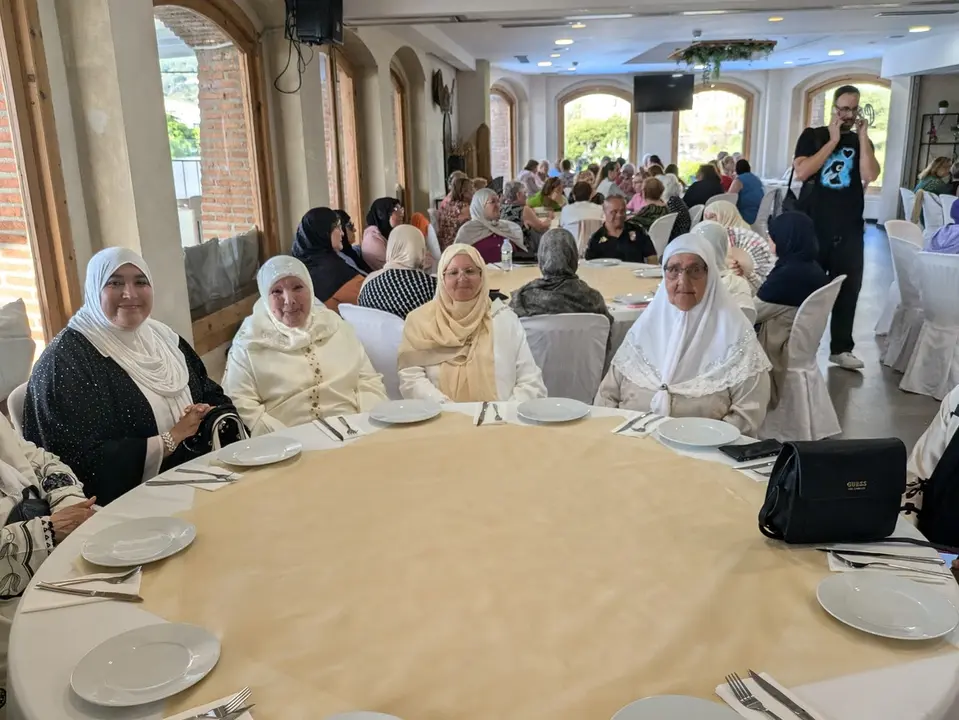 Cena del Eid el Adha para mayores / Rafa B&aacute;ez