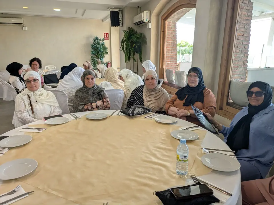 Cena del Eid el Adha para mayores / Rafa B&aacute;ez