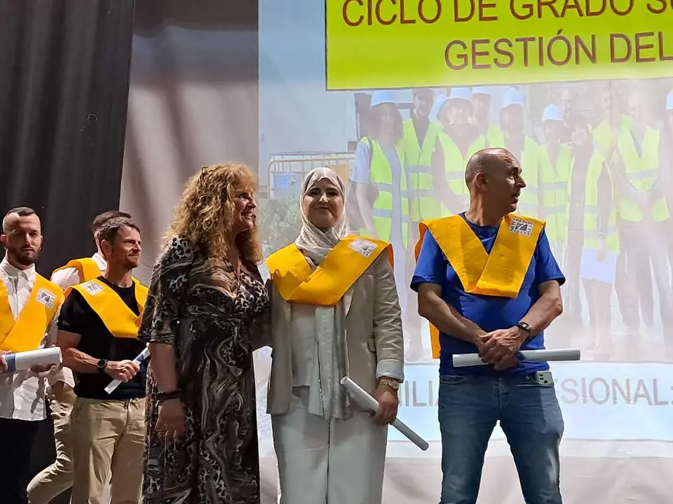 Graduaci&oacute;n de Formaci&oacute;n Profesional en el Siete Colinas / C&eacute;sar Mart&iacute;n