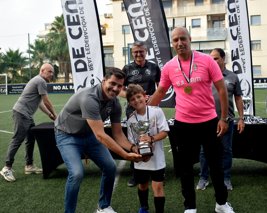 Entrega de trofeos de la RFFCE (29)