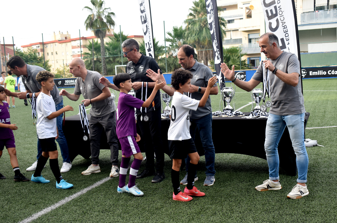 Entrega de trofeos de la RFFCE (27)
