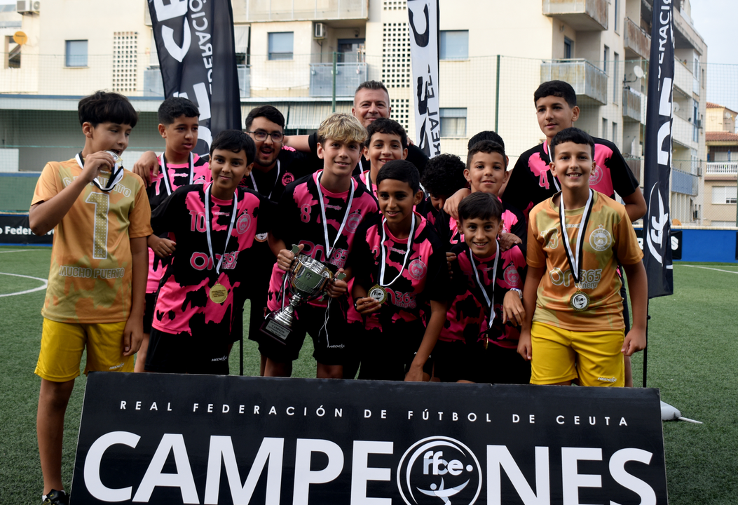 Entrega de trofeos de la RFFCE (15)