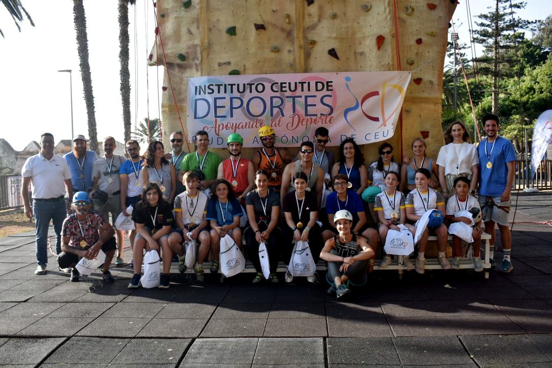 Clausura de la Escuela de Deportes de Monta&ntilde;a y Escalada del ICD (3)