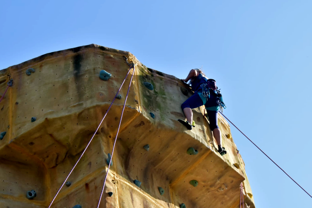 Clausura de la escuela de Deportes de Monta&ntilde;a y Escalada del ICD (2)