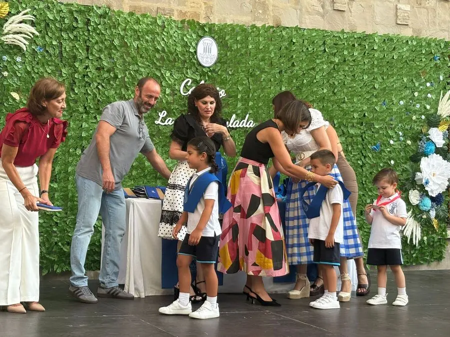 Graduaci&oacute;n 2025 en La Inmaculada / Alma Palomino