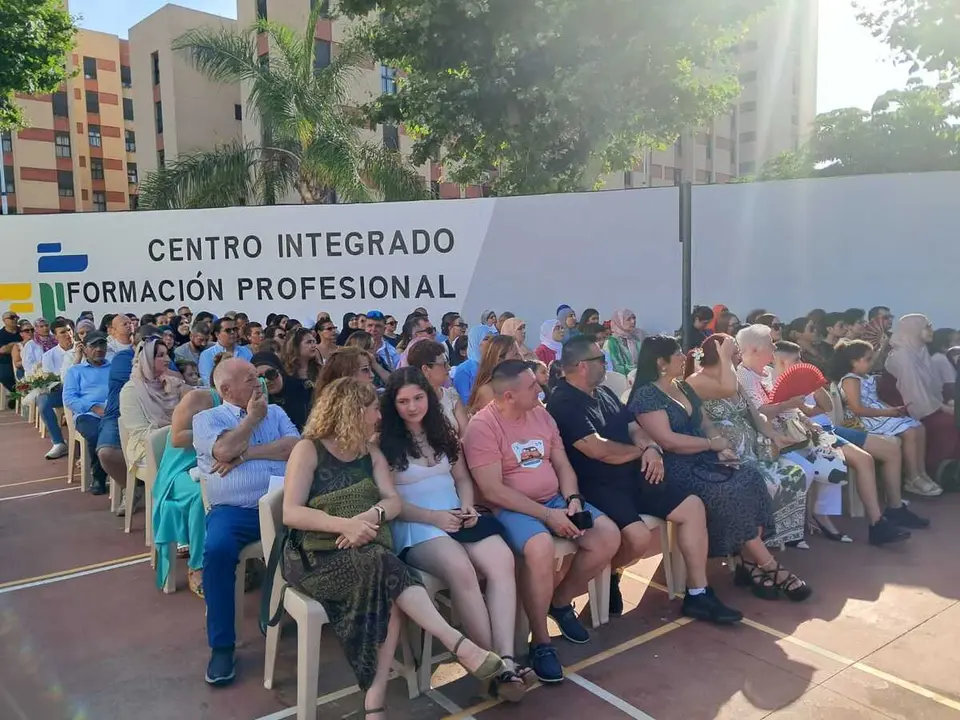 Graduaci&oacute;n del Centro Integrado de Formaci&oacute;n Profesional n&ordm;1 / C&eacute;sar Mart&iacute;n