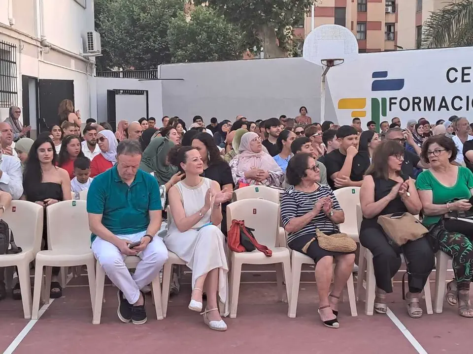 Graduaci&oacute;n del Centro Integrado de Formaci&oacute;n Profesional n&ordm;1 / C&eacute;sar Mart&iacute;n