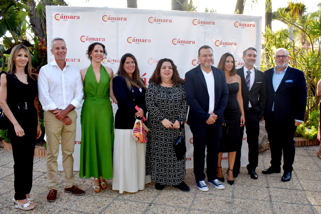 Juan Bravo recibe la Medalla de Oro de la C&aacute;mara de Comercio de Ceuta (10)