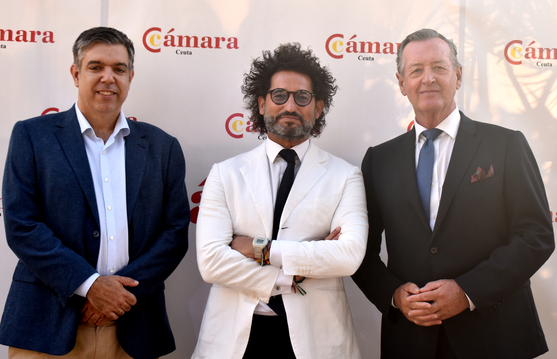 Juan Bravo recibe la Medalla de Oro de la C&aacute;mara de Comercio de Ceuta (12)